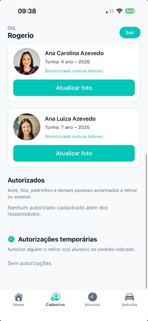Tela Cadastros com seções de autorizados e autorizações temporárias