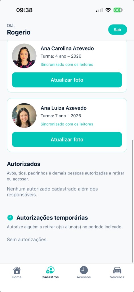 Tela Cadastros com seções de autorizados e autorizações temporárias